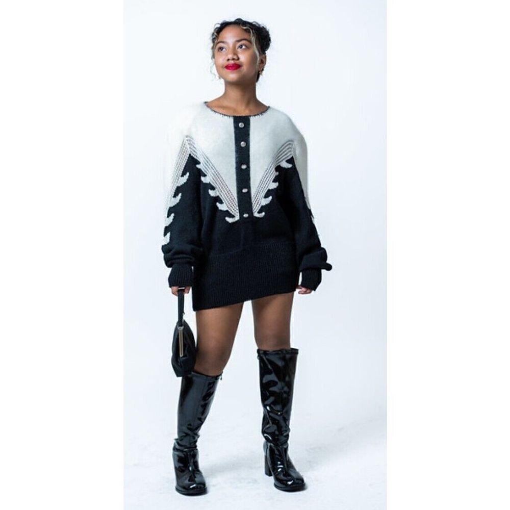 Calledina Sweater Size Medium Black White Angora Hair Mohair Rabbit Fur Vintage